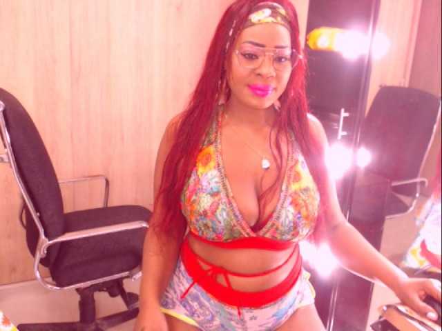 Live sex webcam photo for LizaDouson #271426887