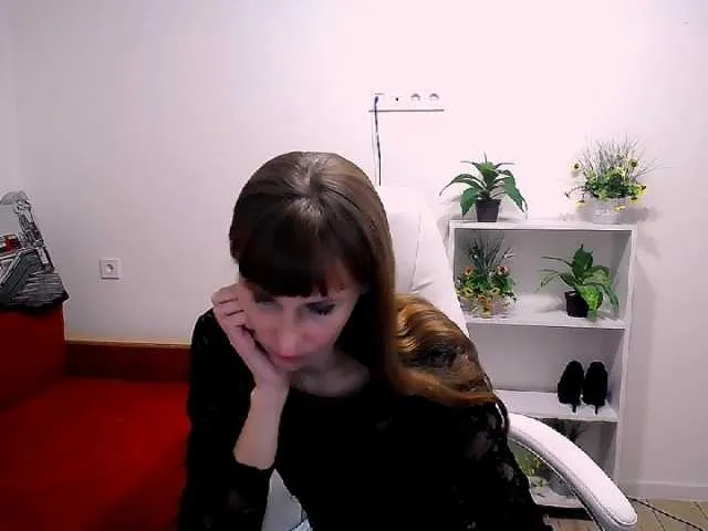 Live sex webcam photo for Tori-Vi #271427278
