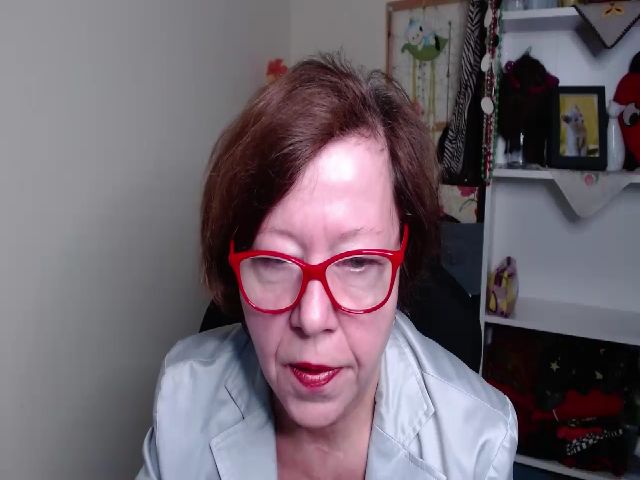 Live sex webcam photo for Adele_69 #271432124