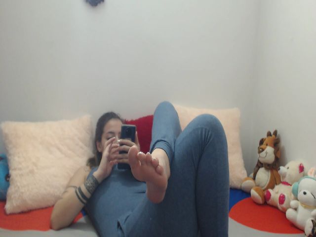 Live sex webcam photo for MackenzieJoe #271435291