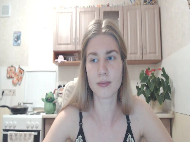 Live sex webcam photo for Ms_Charming #271440369