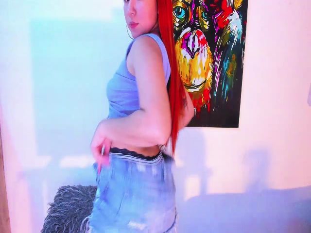 Live sex webcam photo for GENESIS_WELLS #271440516