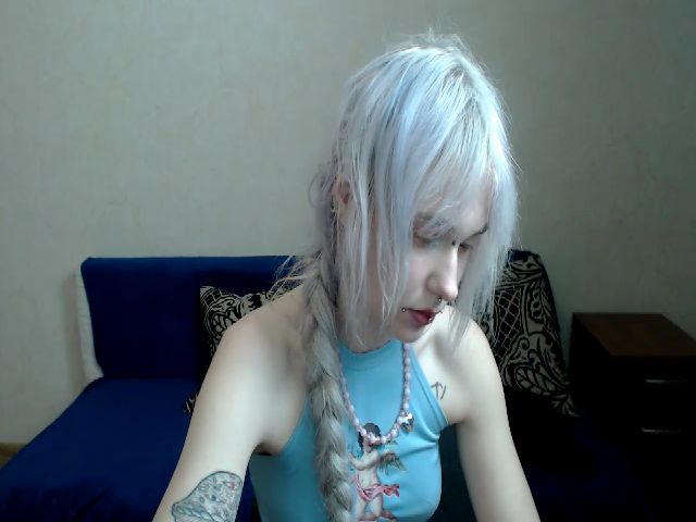 Live sex webcam photo for Killinna #271435820