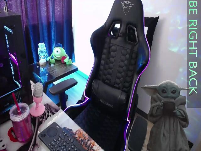 Live sex webcam photo for BiancaMiller #271439583