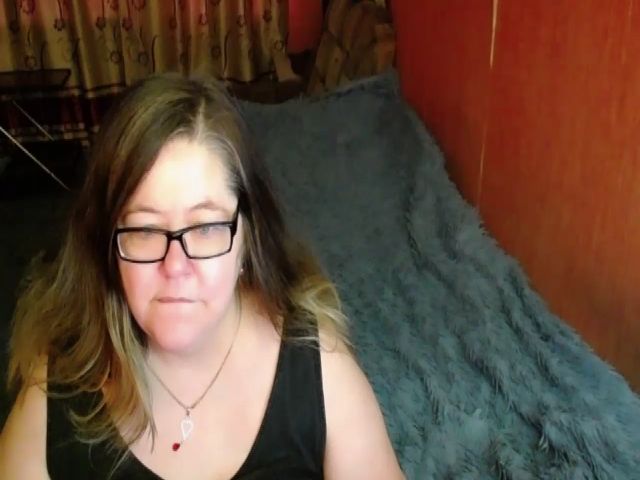 Live sex webcam photo for HotXXXGirl1 #271428134