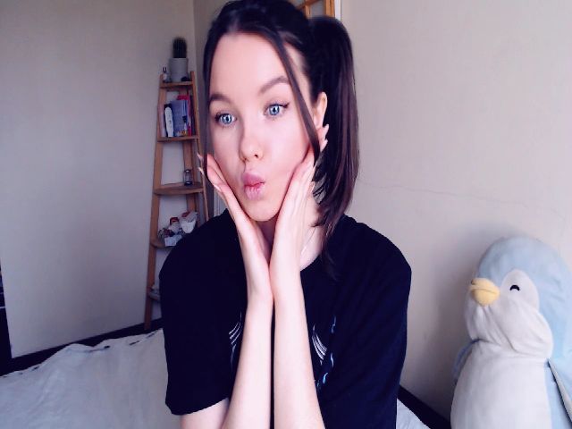 Live sex webcam photo for LesliParker #271431962