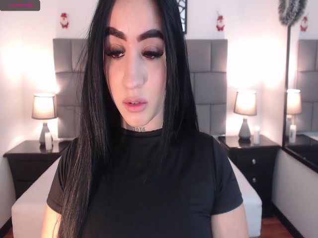 Live sex webcam photo for Kailyn_ #271439990