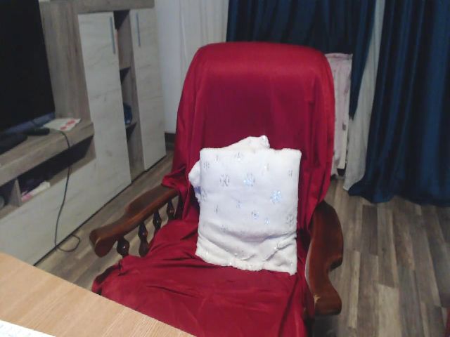 Live sex webcam photo for PlayfulSamira #271441109