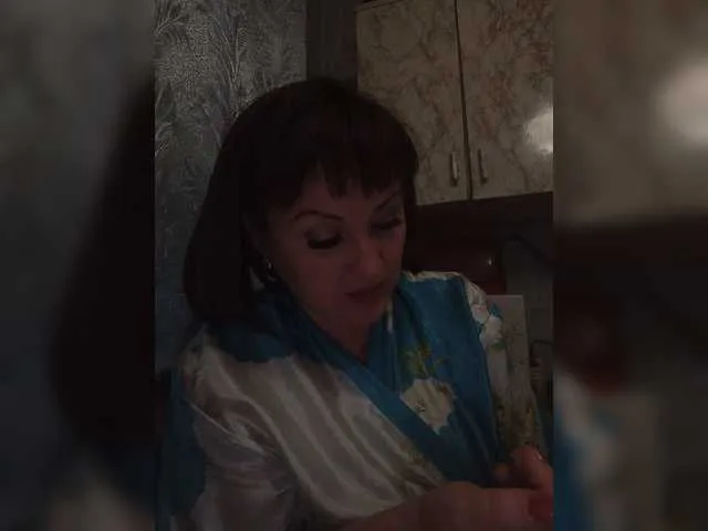 Live sex webcam photo for 77Bella77 #271425995