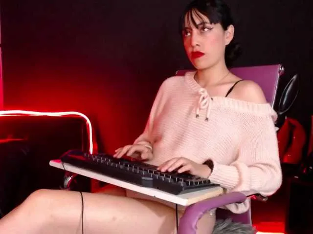 Live sex webcam photo for Elennt #271434180