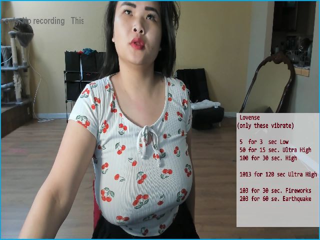 Live sex webcam photo for ms_mochi #271438911