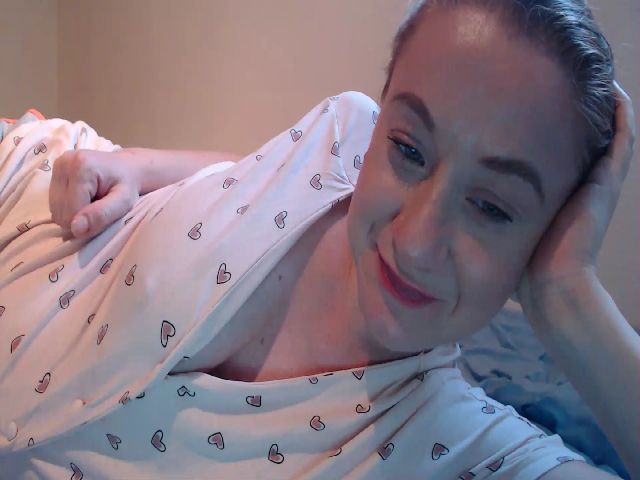 Live sex webcam photo for BodyNSol #271434812