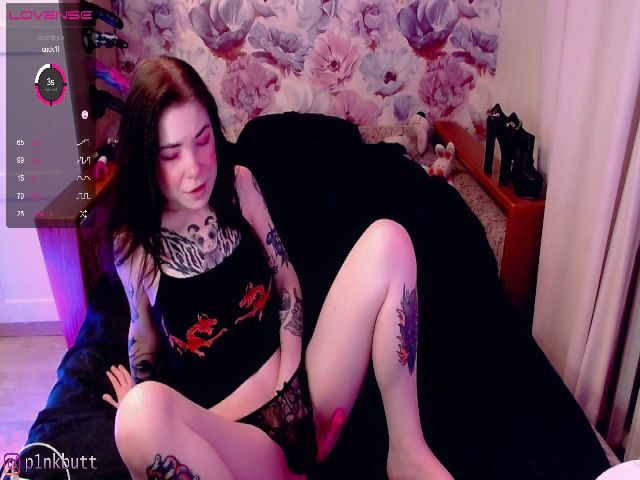 Live sex webcam photo for PinkSlobber #271441088