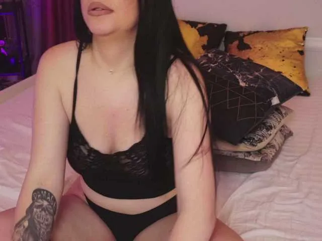 Live sex webcam photo for LindseyLohan #271434088