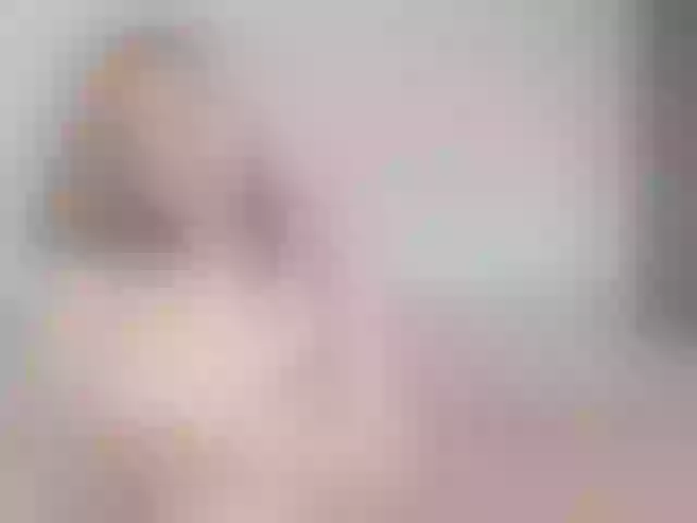 Live sex webcam photo for Honey- #271429865