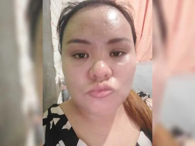 Live sex webcam photo for Asianlyn #271431071
