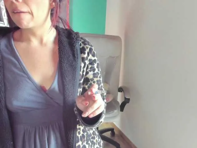 Live sex webcam photo for Justiiine #271434426