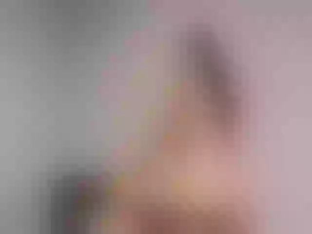 Live sex webcam photo for HellenScott #271426311