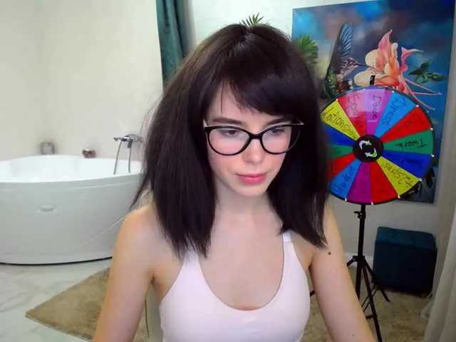 Live sex webcam photo for RaspberryJjam #271447158