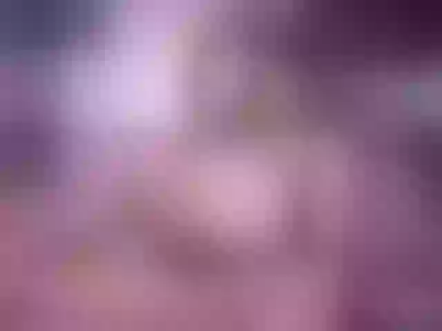Live sex webcam photo for JuicyyAngel #271449408