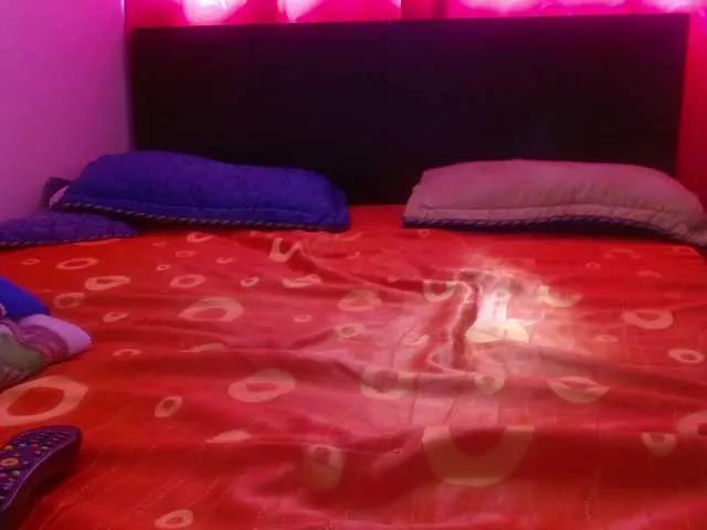 Live sex webcam photo for Daizy-cooper #271450195