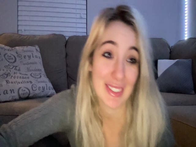 Live sex webcam photo for Sammy_gray #271443023