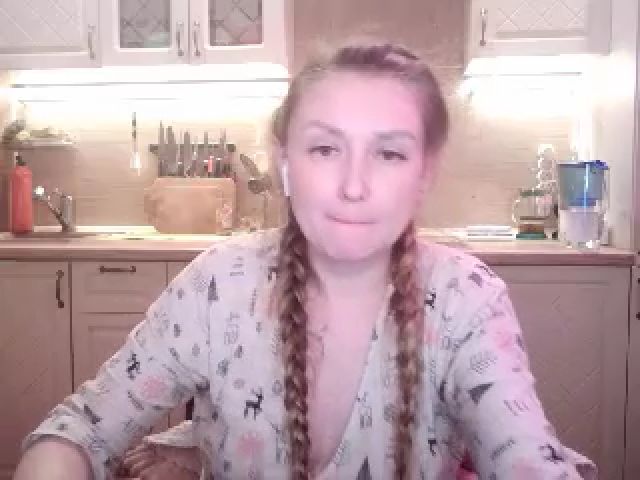 Live sex webcam photo for JaneGrey111 #271448439