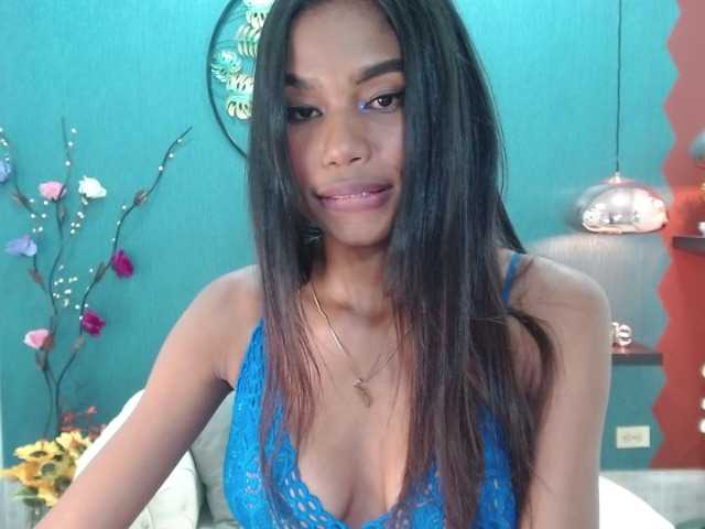 Live sex webcam photo for catte-monroe #271450215