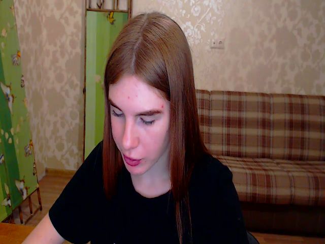 Live sex webcam photo for Vesnyshka #271450991