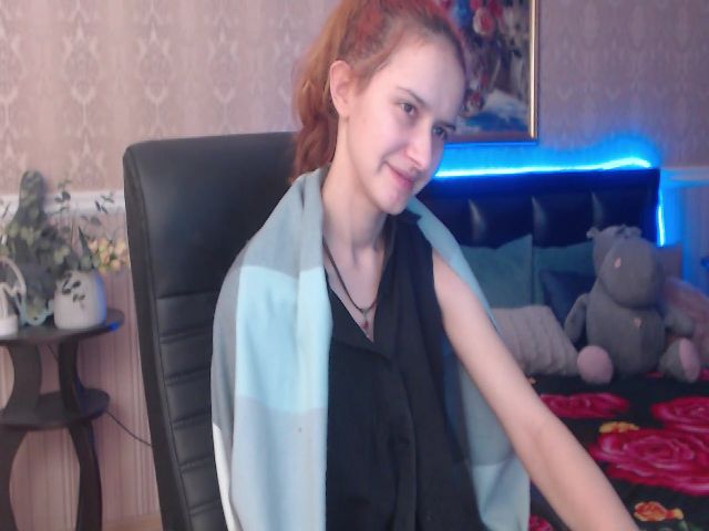 Live sex webcam photo for IrisNichols #271442334