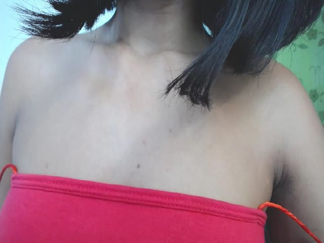 Live sex webcam photo for loli_love19 #271451514