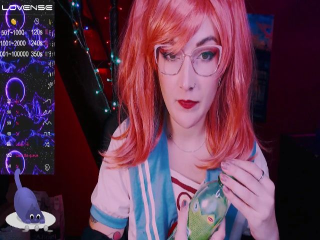 Live sex webcam photo for WinonaCooper #271446086