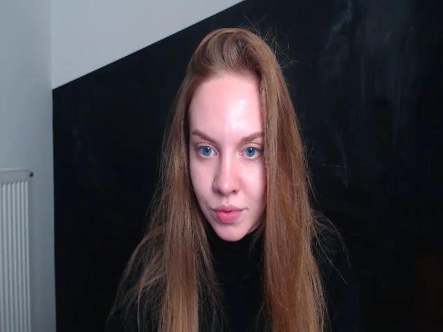 Live sex webcam photo for HappySecret_ #271450942