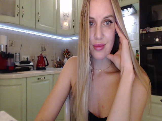 Live sex webcam photo for Super_Giraffe #271451244