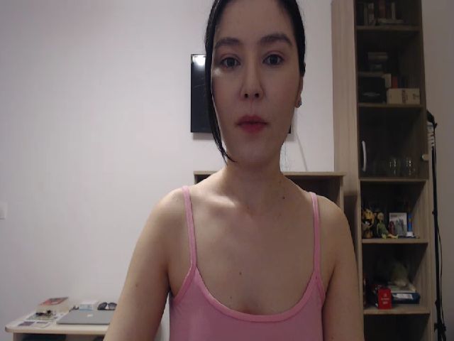 Live sex webcam photo for TheMorrigan_ #271450922