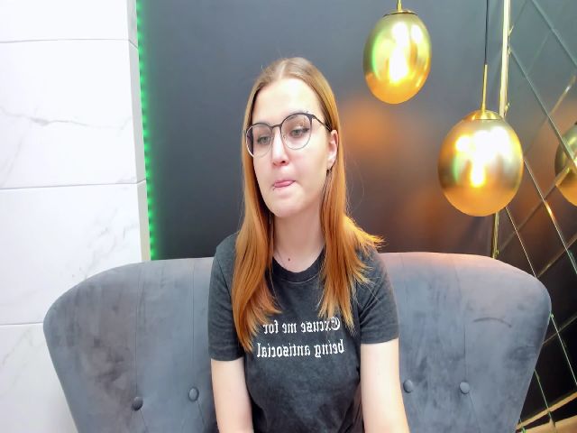 Live sex webcam photo for EvaMild #271442732