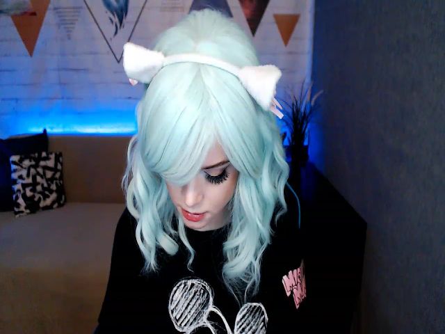 Live sex webcam photo for MonicaHigh #271442402