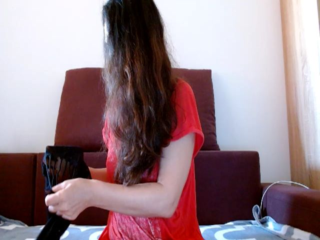Live sex webcam photo for HotSlit #271445206