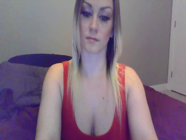 Live sex webcam photo for XoTiff #271442704