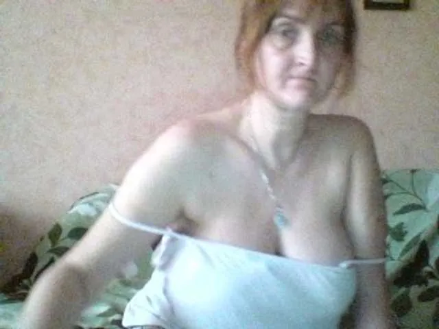 Live sex webcam photo for MssAngela #288008770