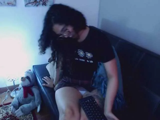 Live sex webcam photo for aria19xo #271444667
