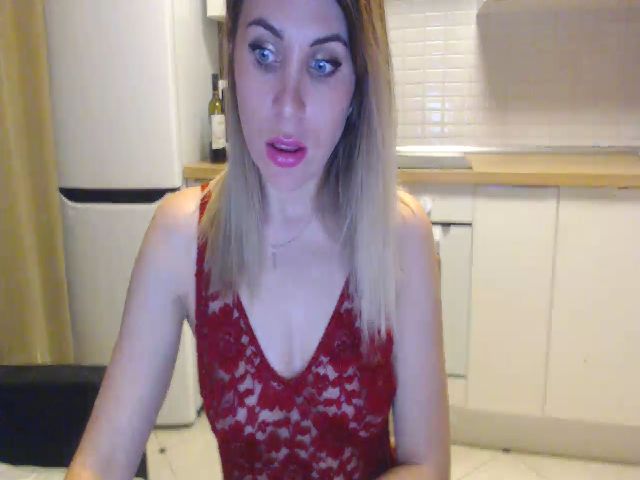 Live sex webcam photo for Sicille #271450932