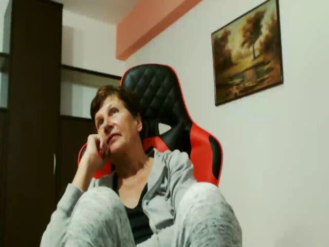 Live sex webcam photo for eva_delight #271449026