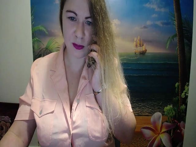 Live sex webcam photo for Nika_mmm #271448088