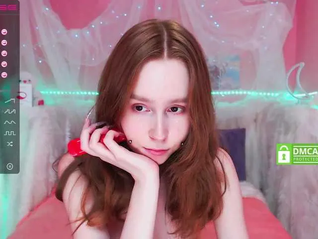 Live sex webcam photo for VikiAster #271449754