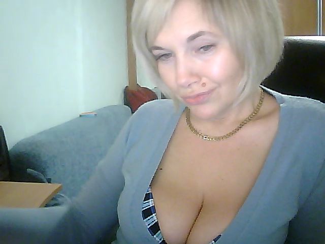 Live sex webcam photo for Vivid_Glance #271443104