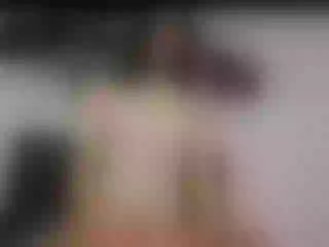Live sex webcam photo for Maeve3 #271444309