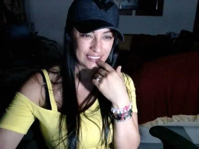 Live sex webcam photo for lunaws11 #271444470