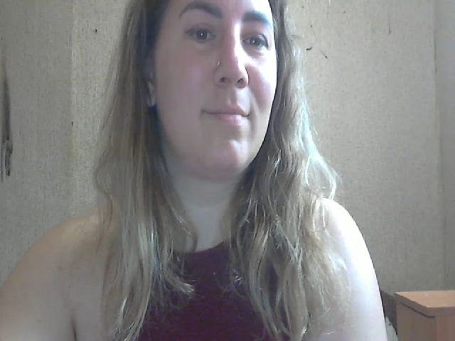 Live sex webcam photo for ChrystalBella #271445268