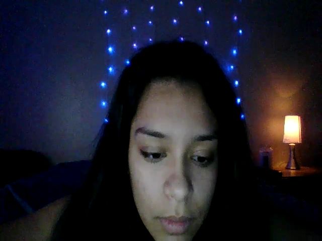 Live sex webcam photo for Adrianaxo1 #271446003